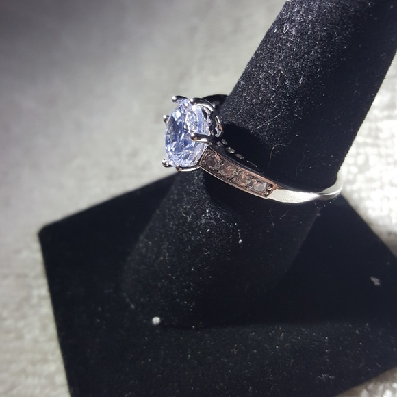 Solitaire CZ Fashion Ring SZ 9.5 NWOT - Picture 2 of 2